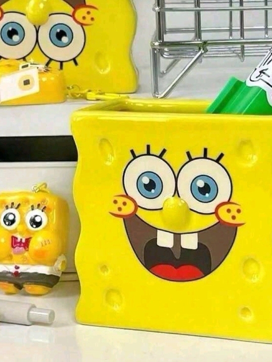 Other - SpongeBob SquarePants Yellow Cartoon Makeup Organizer